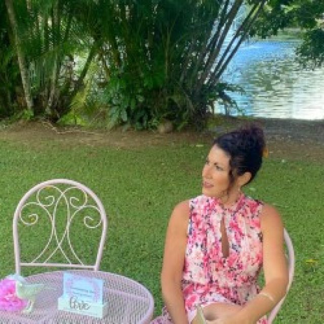 Ceremonies by Rosie – Rosie Cifuentes-Alba – Spanish & English