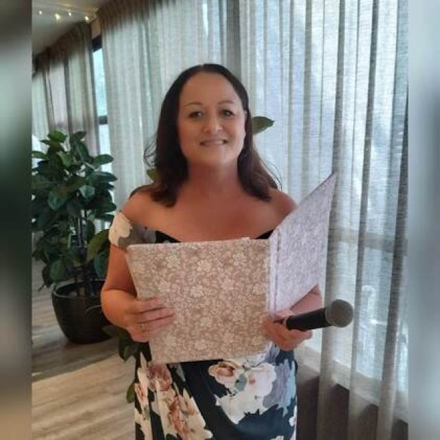 Marry Me Fi – Fiona Stibbard